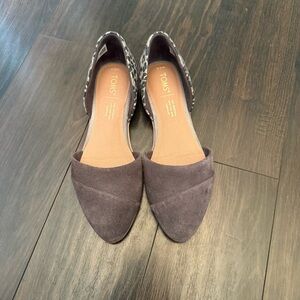 Toms Jutti D’Orsay Grey Leopard Animal Print‎ Suede Flats